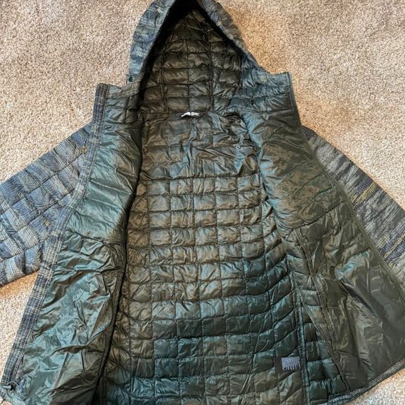 The North Face ThermoBall Full Zip Jacket (Size S) - Picture 4 of 5